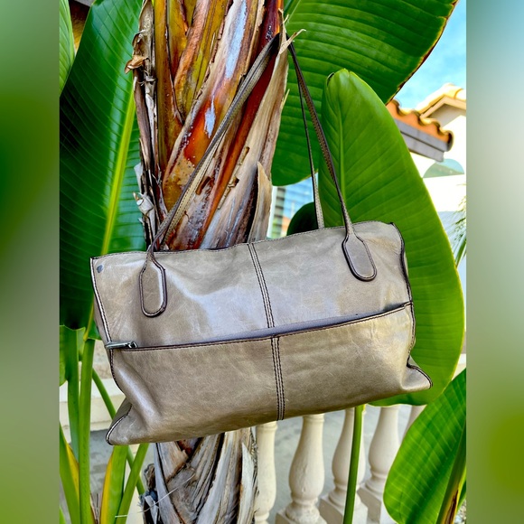 Hobo Leather Shoulder Bag Leather Classic Neutral Chic Everyday Preppy Style - Picture 1 of 11